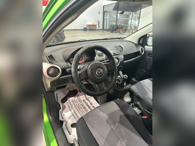 Mazda 2 DE/144 foto 6